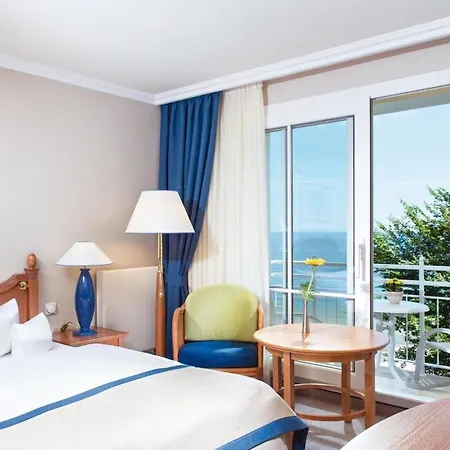Aja Strandhotel Bansin Hotel 4*
