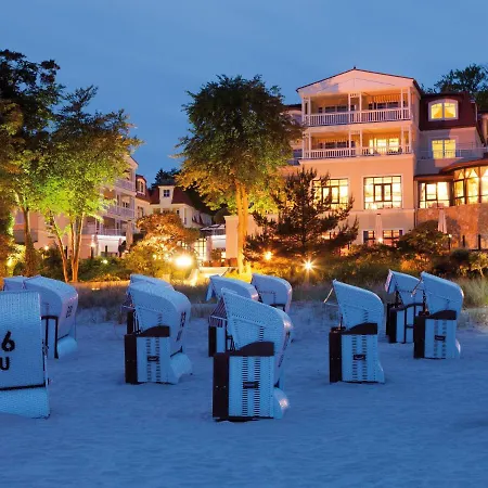 Aja Strandhotel Bansin 제바트헤링스도르프